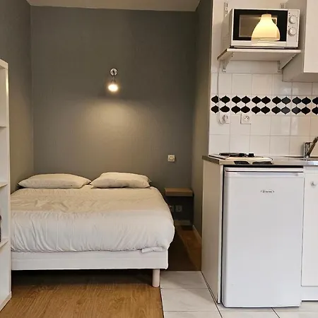 Apartment Calme Proche Centre *